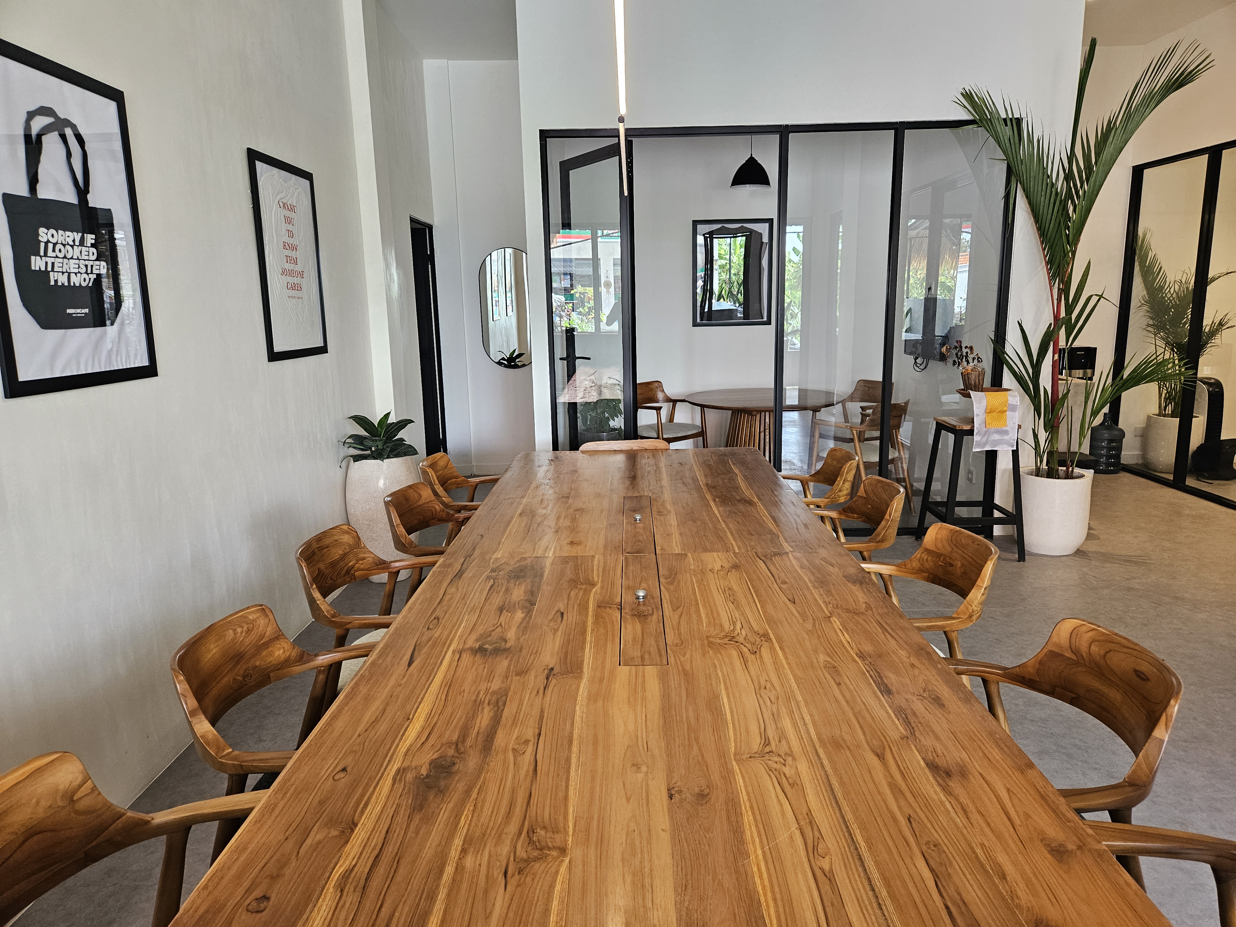 General workspace at MERCH Cafe